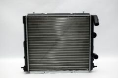 Renault 19 Su Radyatörü Soldan Borulu