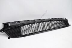 Ön Tampon Orta Izgarası Renault Trafic 3