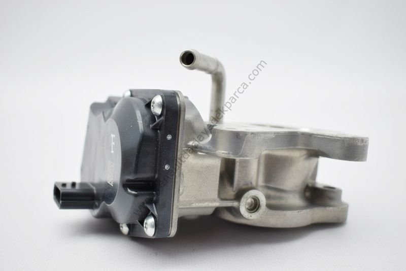 147103921R Renault Master 3 Egr