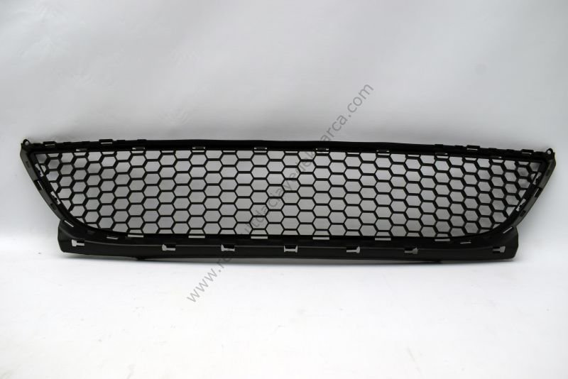 Ön Tampon Izgarsı Dacia Logan 08-