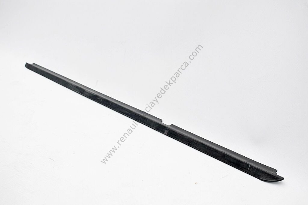 Renault 19 Sol Ön Kapı Cam Fitili Sol Alt