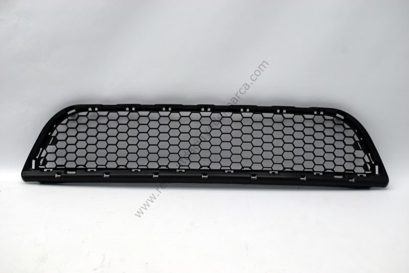 Ön Tampon Izgarası Dacia Logan 06-