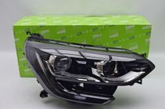 Renault Megane 4 Sağ Far 260102686R