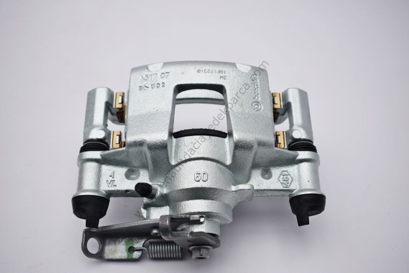 Master 3 Arka Fren Kaliperi Kundaklı Çift Teker Sağ