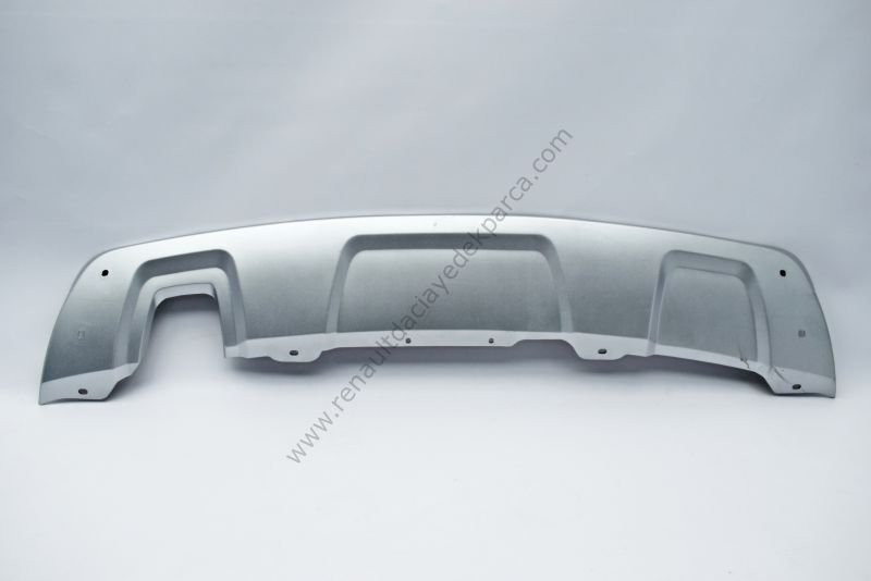 Dacia Duster Arka Tampon Gri Bakalit