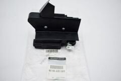 Symbol Sandero Ön Kapı Kilidi Sağ 805022808R