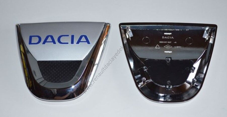 Ön Panjur Arması Dacia Duster Logan Sandero