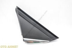 Renault Megane 4 Sağ Çamurluk Köşe Plastiği Ayna Muskası