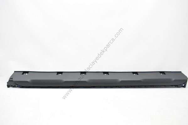 Dacia Duster 2 Marşpiyel Kaplaması Sağ Alt Kasa