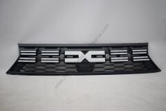 Dacia Duster 2 Makyajlı Kasa Ön Panjur 622547433R