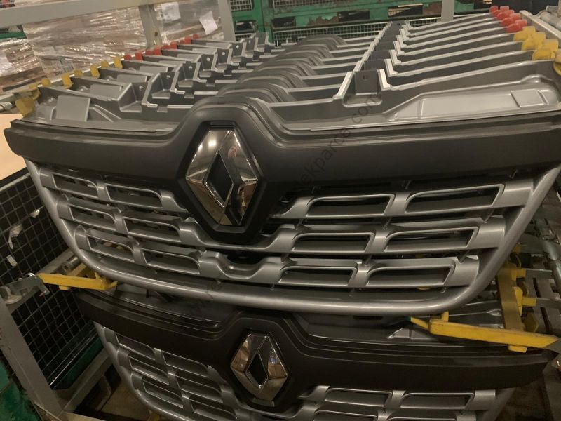 Renault Master Ön Panjur Yeni Model
