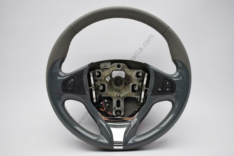 Renault Captur Direksiyon Simidi