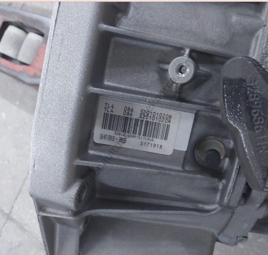 Megane 4 Yeni Sıfır Şanzıman 6 İleri 320101020R TL4-086