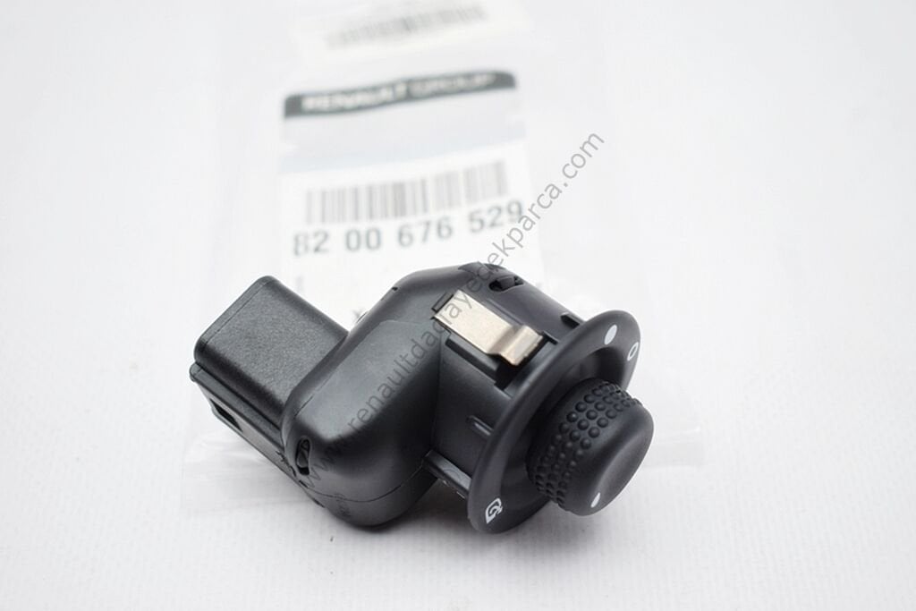 Renault Clio 4 Ayna Ayar Düğmesi Katlanır Ayna 8200676529