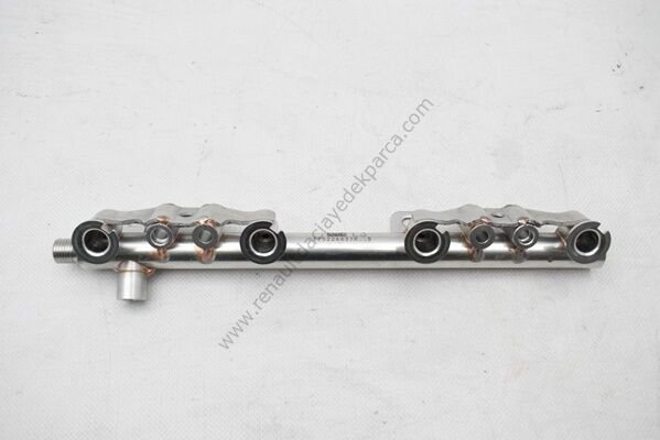 Yakıt Rampası Tevzi Borusu 175226637R H5f Motor Clio 4