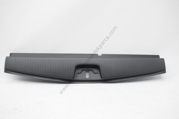 Dacia Logan Bagaj Kapak Etek Kaplaması 849936645R
