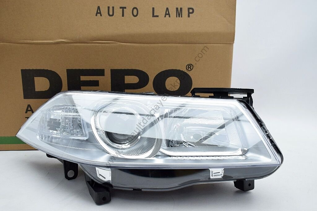 Renault Megane 2 Sağ Ön Far Makyajlı 7701063220