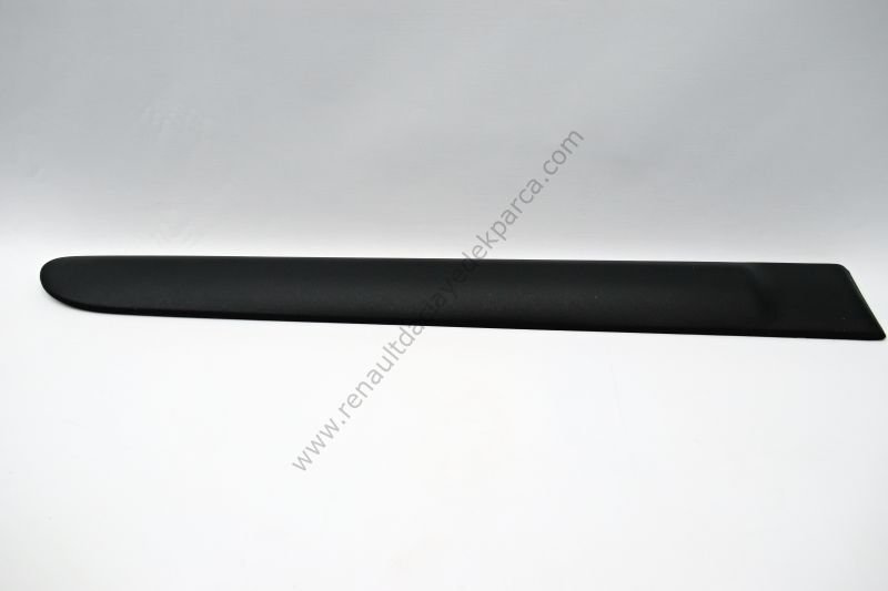 Sağ Arka Kapı Bandı Clio Hatchback 8200072234