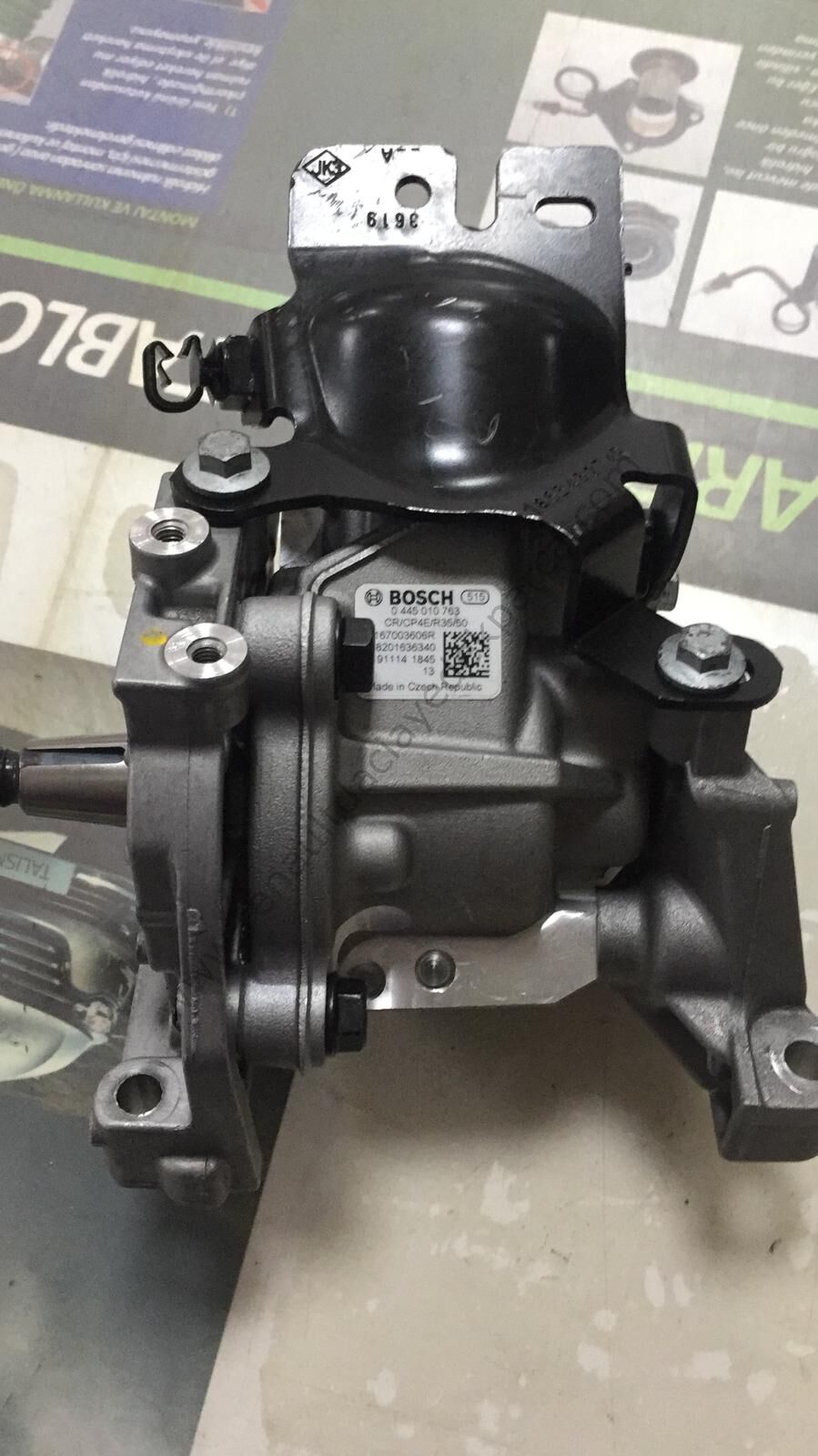 167003606R Mazot Pompası Duster k9k-874