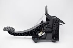 Debriyaj Pedalı Dacia Duster 465039034R