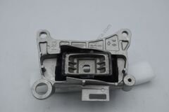 Renault Fluence Megane 3 Motor Takozu Sol