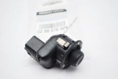 Renault Clio 4 Ayna Ayar Düğmesi Katlanır Ayna 8200676529