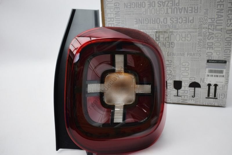 Dacia Duster 2 Sağ Arka Stop 2018-