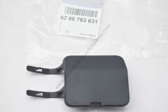 Dacia Sandero Ön Tampon Çeki Kapağı