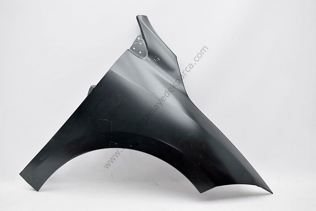 Ön Çamurluk Renault Megane 3-631000047R