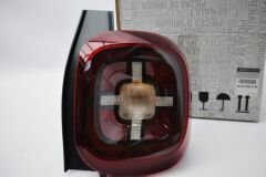 Dacia Duster 2 Sağ Arka Stop 2018-