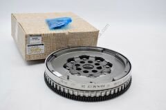 Renault Trafic 3 Mercedes Vito Volant 1.6 Dizel 123107183R