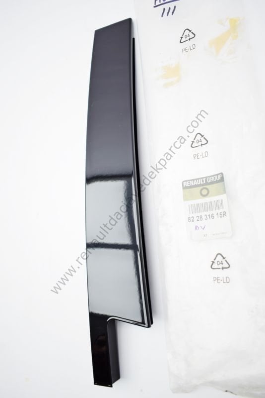 Renault Megane 3 Arka Kapı Direk Kaplaması Sağ