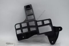 Dacıa Sandero Arka Tampon Orta Braket-8200735455