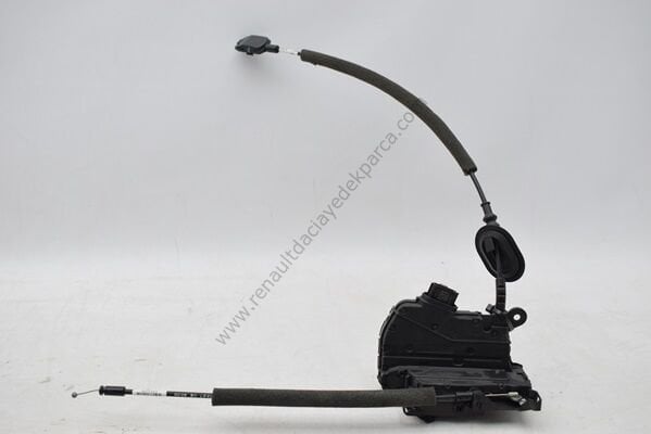 Renault Clio 4 Sağ Arka Kapı Kilidi