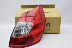 Renault Grand Scenic 2 Arka Stop Lambası-8200474327