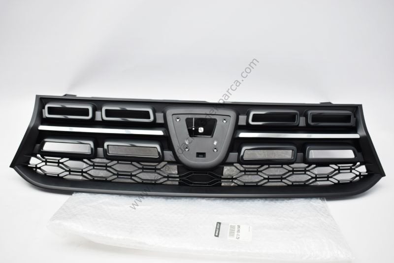 Ön Panjur Dacia Logan Sandero 2 Makyajlı Kasa