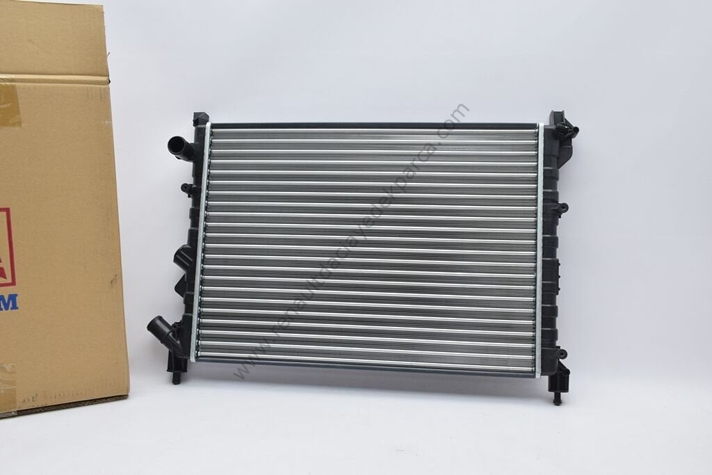 Renault Laguna Su Radyatörü 7701038237