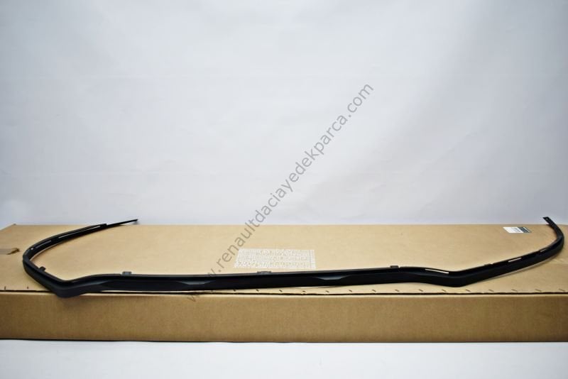 Renault Megane 4 Ön Tampon Spoyleri