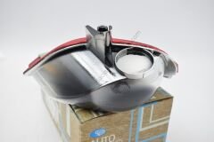 Dacia Sandero Arka Tampon Reflektörü Sisi Sağ