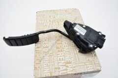 Renault Laguna 2 Gaz  Pedalı 8200700363