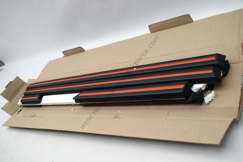 Çevre Bandı Takım Renault 11 Flaşh Kırmızı