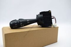 Renault Clio 4 Far Kolu