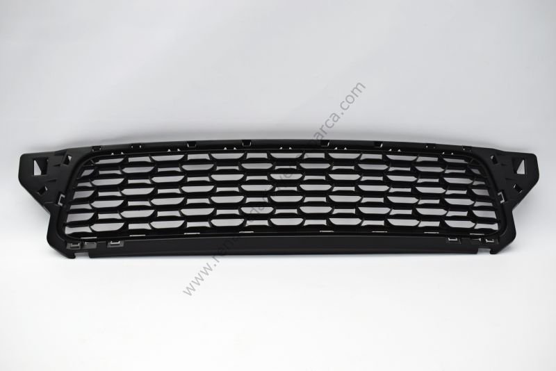 Ön Tampon Orta Plastik Dacia Duster