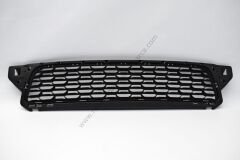 Ön Tampon Orta Plastik Dacia Duster