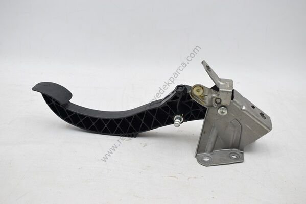 Debriyaj Pedalı Kangoo 465037304R