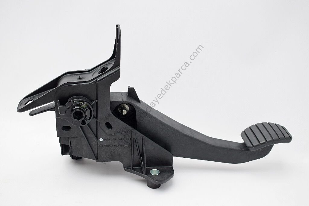 Debriyaj Pedalı Dacia Duster 465039034R